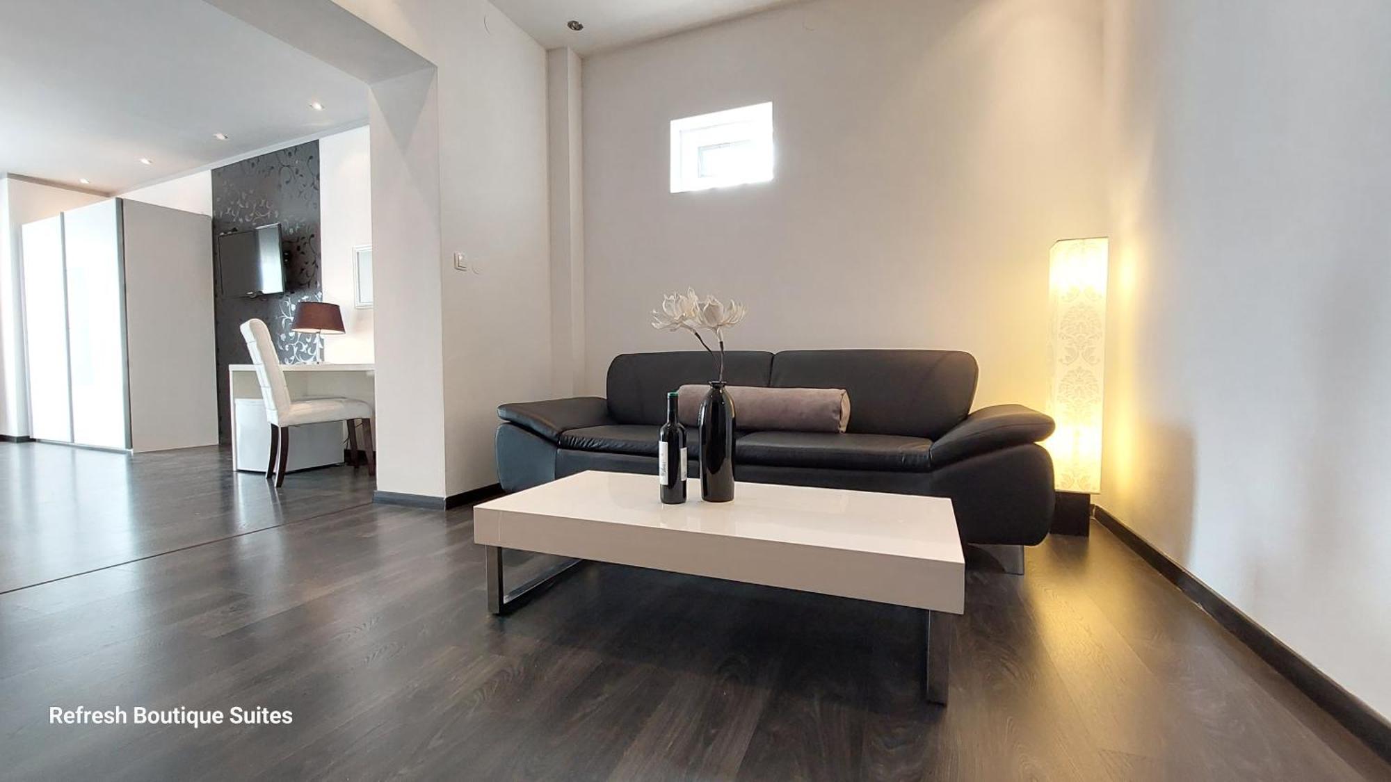 Refresh Boutique Suites - Central Point Vodice Pokoj fotografie